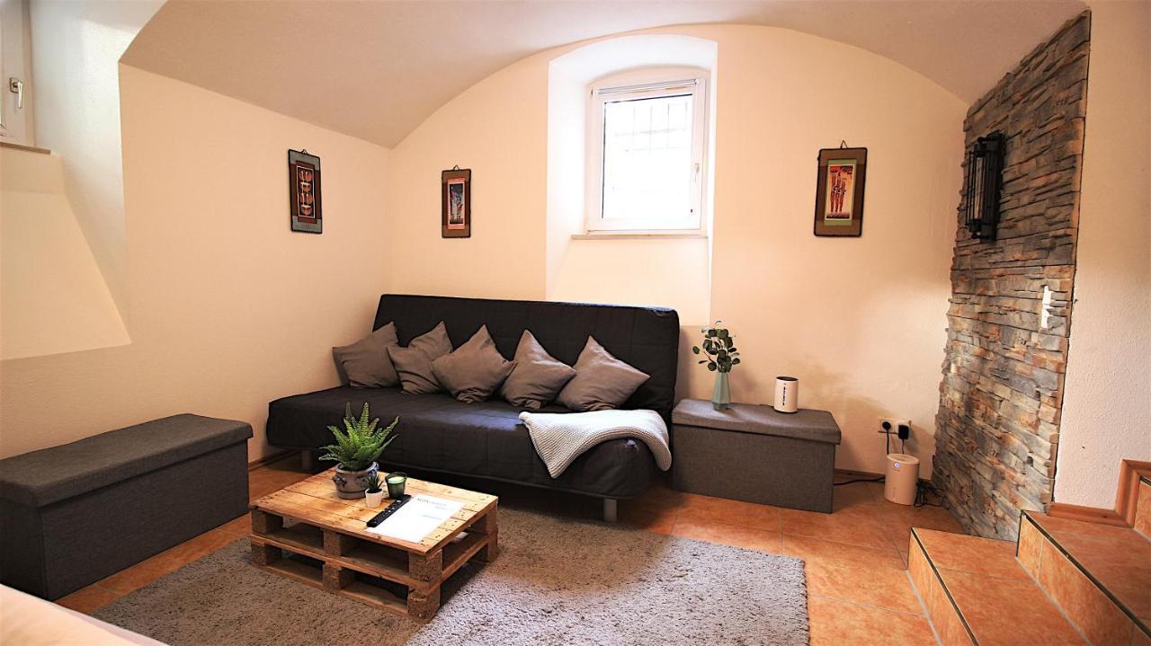 Xxx Fully Equipped Apartment Near Main Station! Würzburg Dış mekan fotoğraf